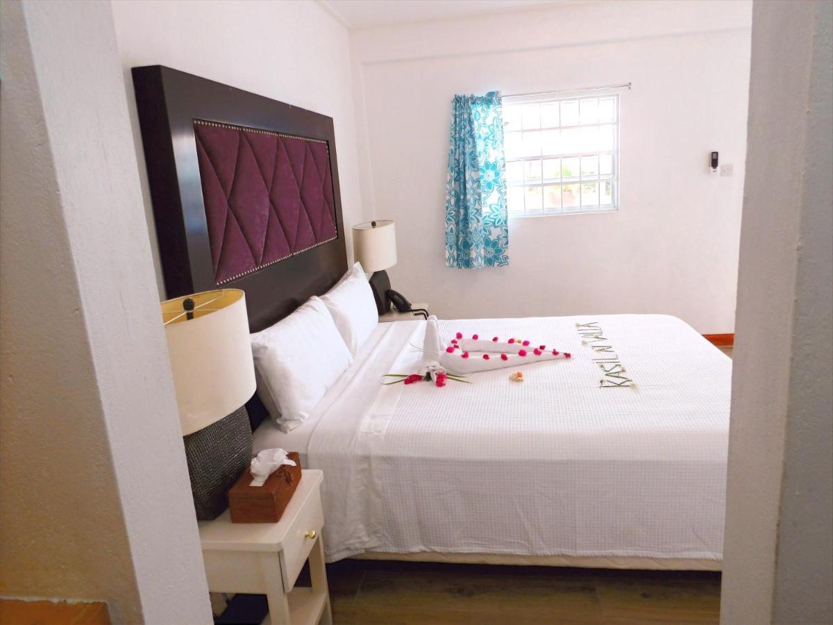 Basil At Villa Arnos Vale ภายนอก รูปภาพ