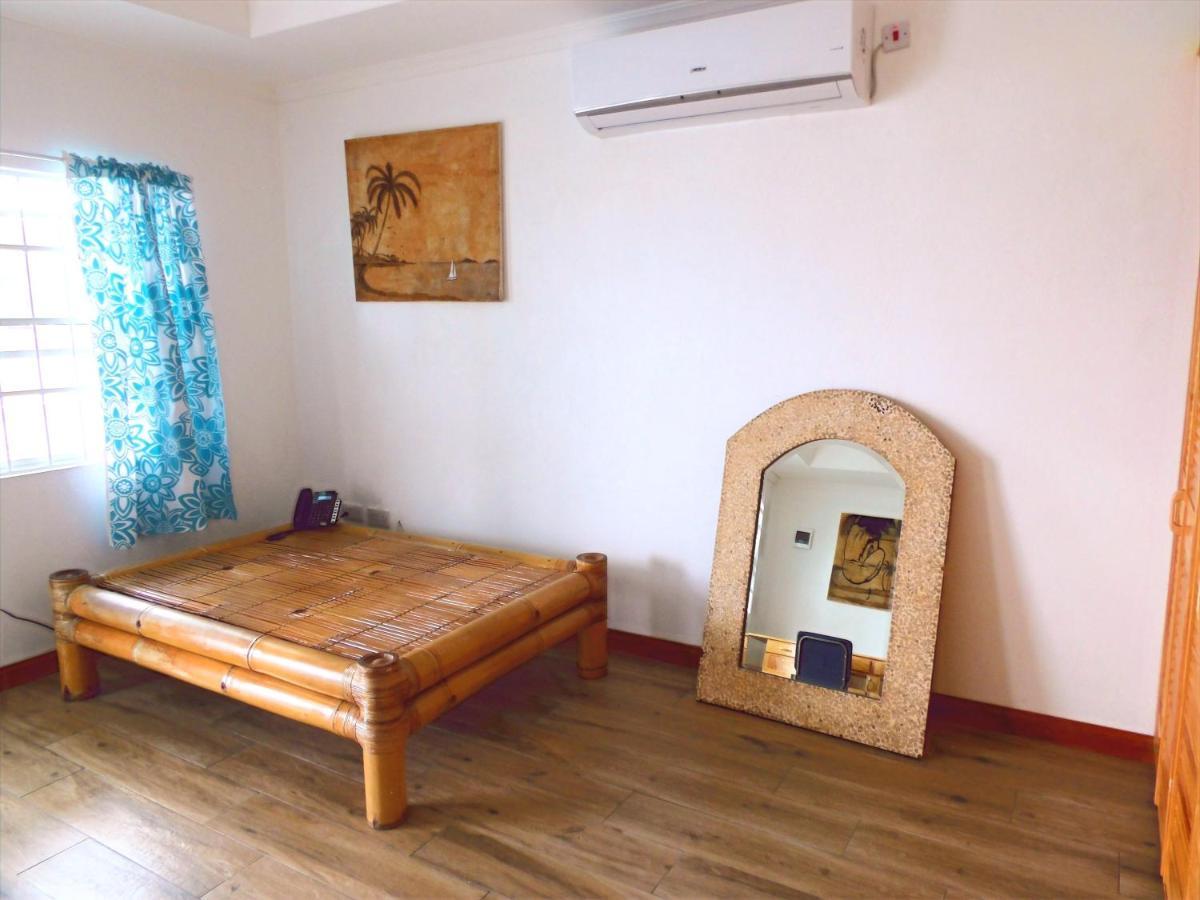 Basil At Villa Arnos Vale ภายนอก รูปภาพ